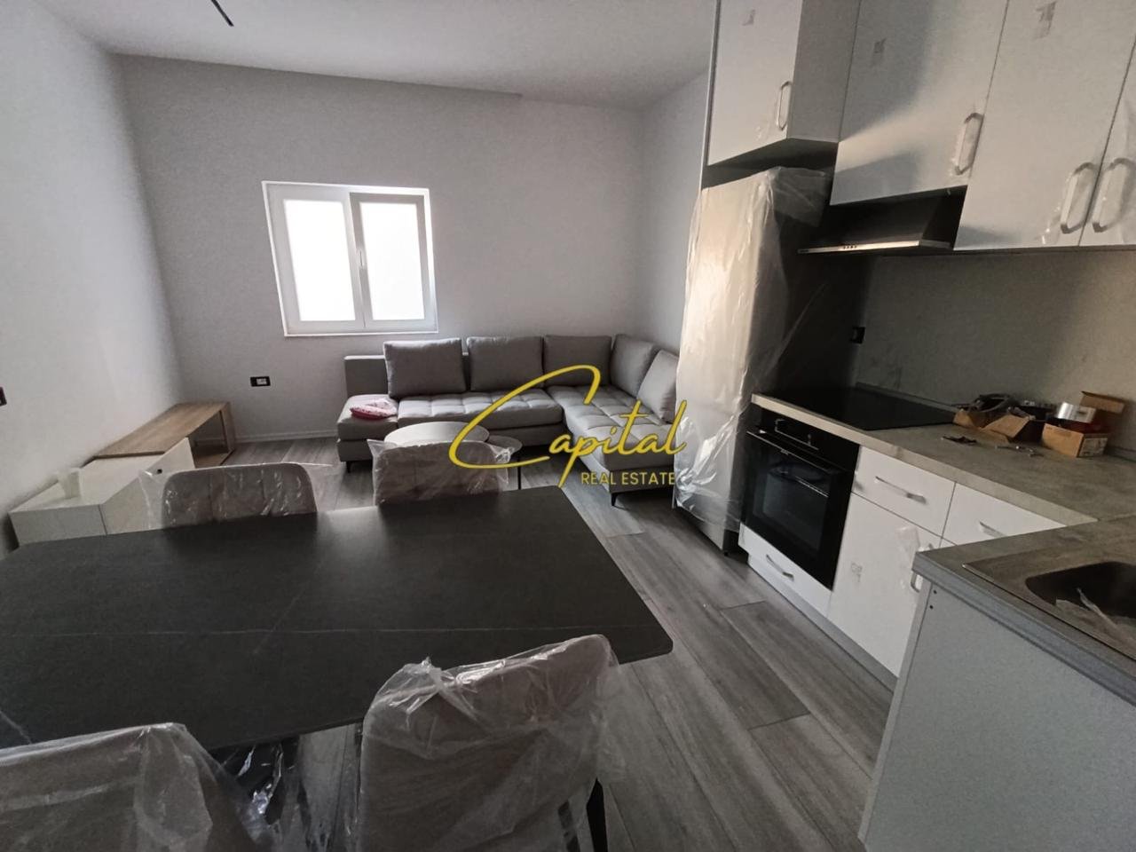 WhatsApp Image 2026-08-04 at 1.34.26 PM (1) APARTAMENT ME QIRA 1+1 KODRA E PRIFTIT 55.000 LEKE