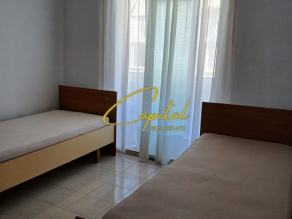 APARTAMENT ME QIRA 2+1 VASIL SHANTO 60.000 LEKE