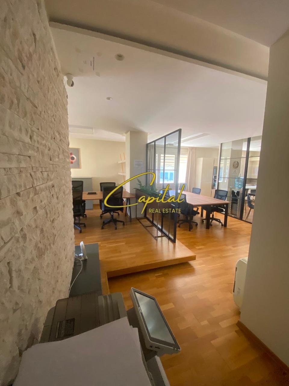 AMBIENT BIZNESI ME QIRA 140 M2 ISH BLLOKU 3.200 EURO