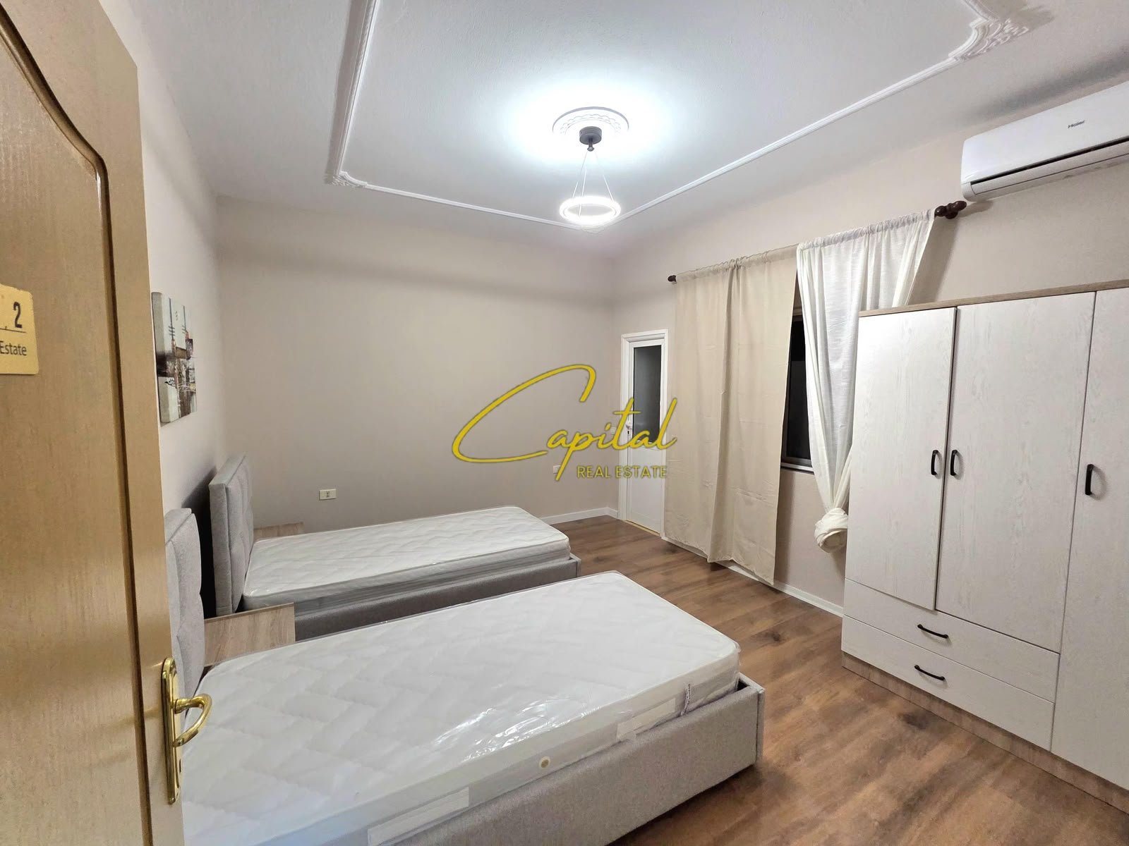 APARTAMENT ME QIRA 3+1 ISH FUSHA AVIACIONIT