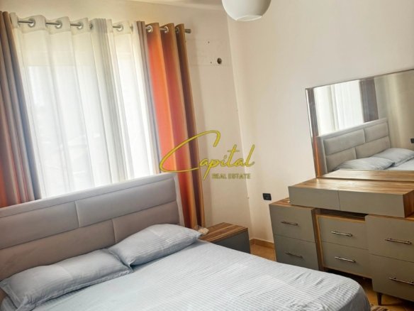 APARTAMENT ME QIRA 1+1 5 MAJI 50.000 LEKE