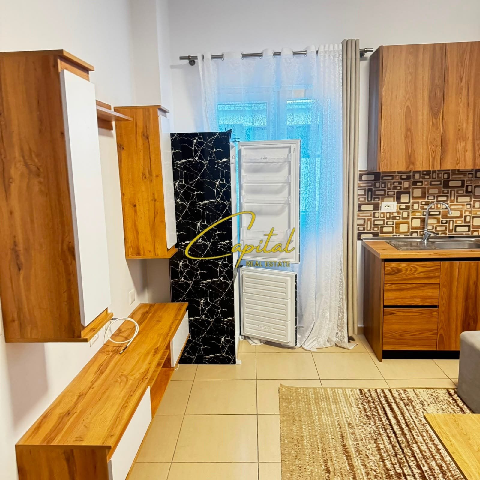 APARTAMENT ME QIRA 1+1 5 MAJI 50.000 LEKE