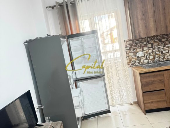 APARTAMENT ME QIRA 1+1 5 MAJI 50.000 LEKE