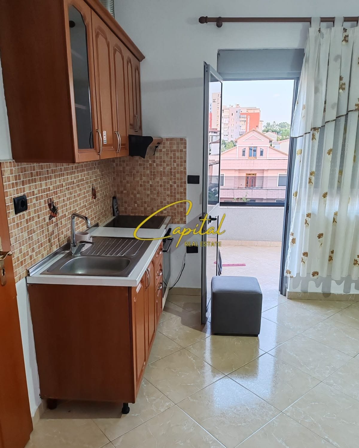 APARTAMENT ME QIRA 1+1 5 MAJI 50.000 LEKE