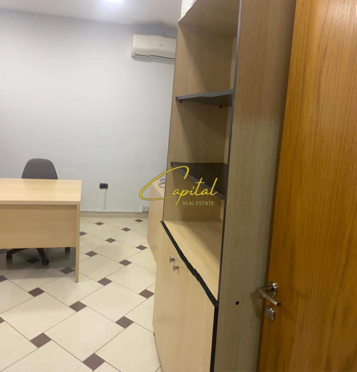 AMBIENT BIZNESI ME QIRA 110 M2 ISH BLLOKU 100.000 LEKE