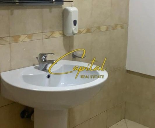 AMBIENT BIZNESI ME QIRA 110 M2 ISH BLLOKU 100.000 LEKE