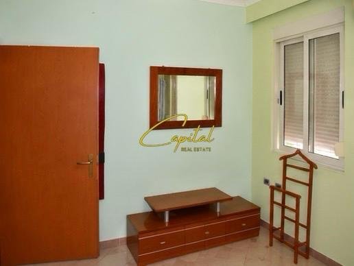 APARTAMENT ME QIRA 2+1 BLLOKU I AMBASADAVE 65.000 LEKE