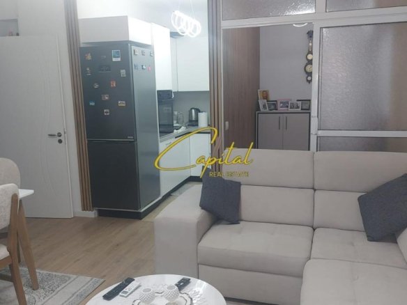 SHITET APARTAMENT 1+1 KINOSTUDIO 15.800.000 LEKE