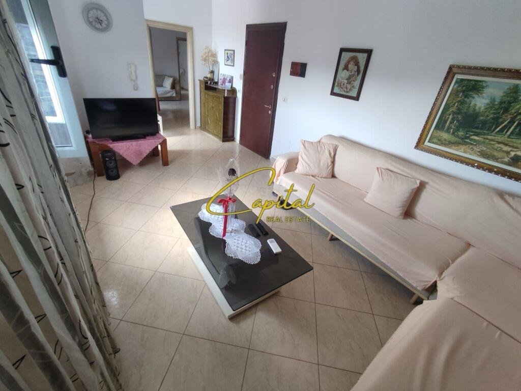 WhatsApp Image 2026-08-06 at 5.51.29 PM (2) APARTAMENT ME QIRA 2+1 MINISTRIA E DREJTESISE 70.000 LEKE