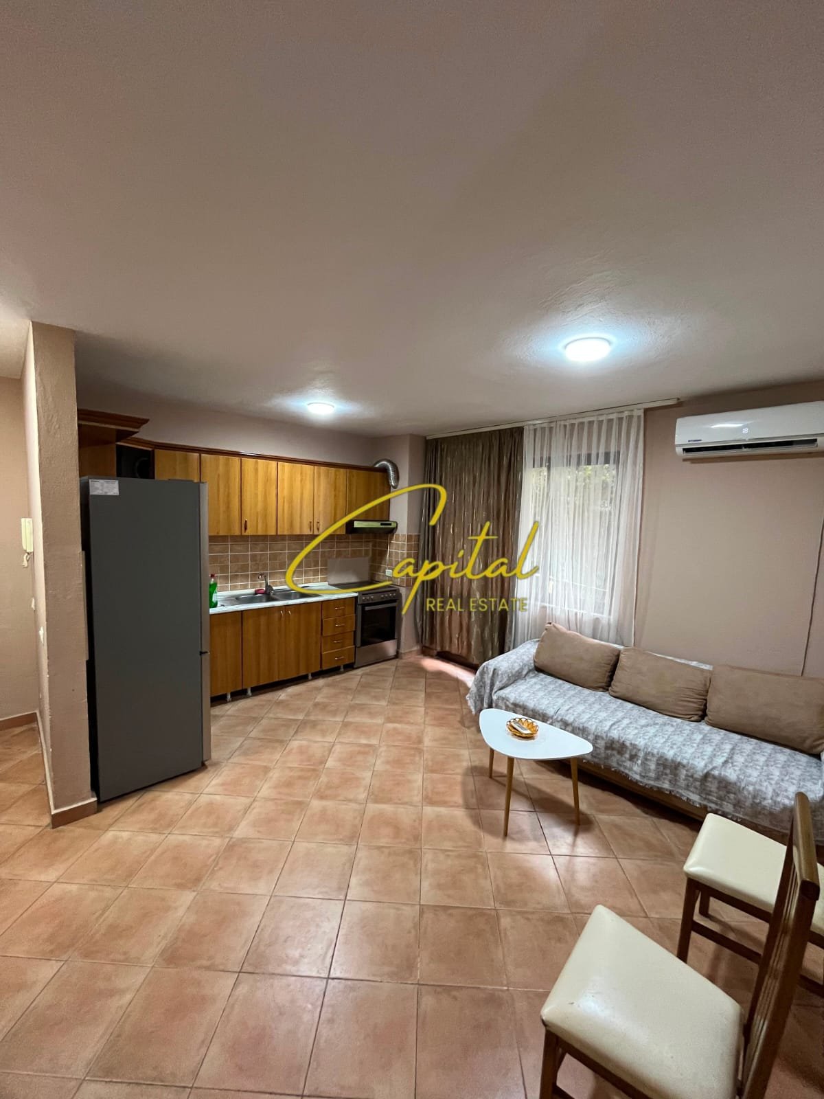 APARTAMENT ME QIRA 2+1 ISH FUSHA AVIACIONIT 550 EURO