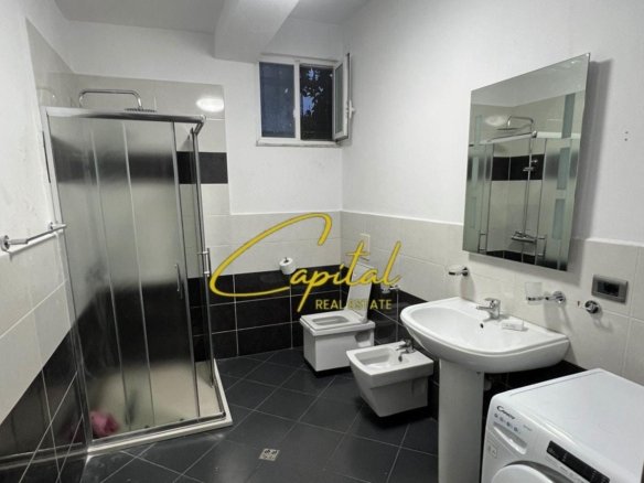APARTAMENT ME QIRA 1+1 5 MAJI 40.000 LEKE