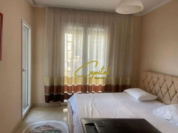 APARTAMENT ME QIRA 1+1 PROKURORIA E TIRANES 60.000 LEKE