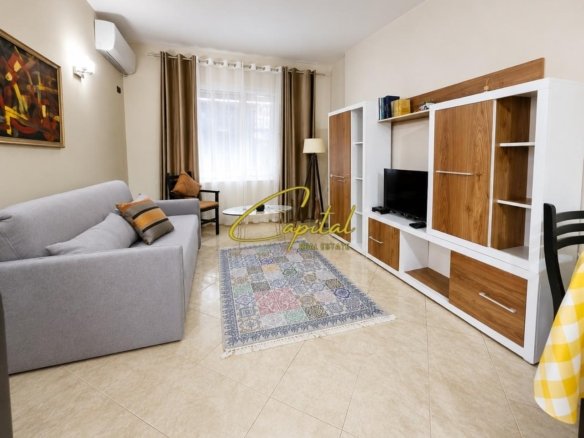 APARTAMENT ME QIRA 1+1 RRUGA E KAVAJES 60.000 LEKE