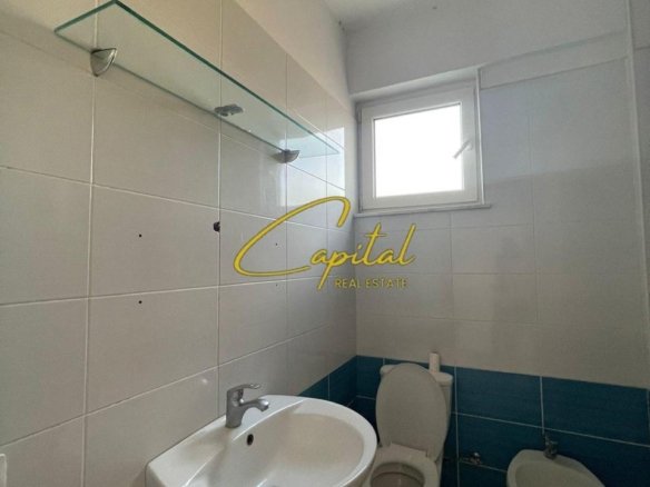 APARTAMENT ME QIRA 1+1 LIQENI I THATE 40.000 LEKE