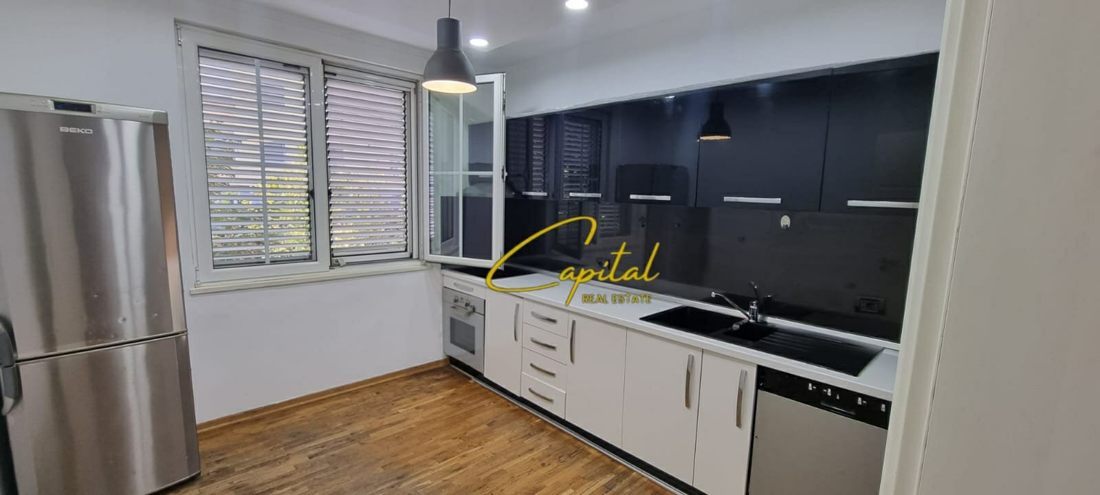 APARTAMENT ME QIRA 2+1 SHESHI WILLSON 900 EURO