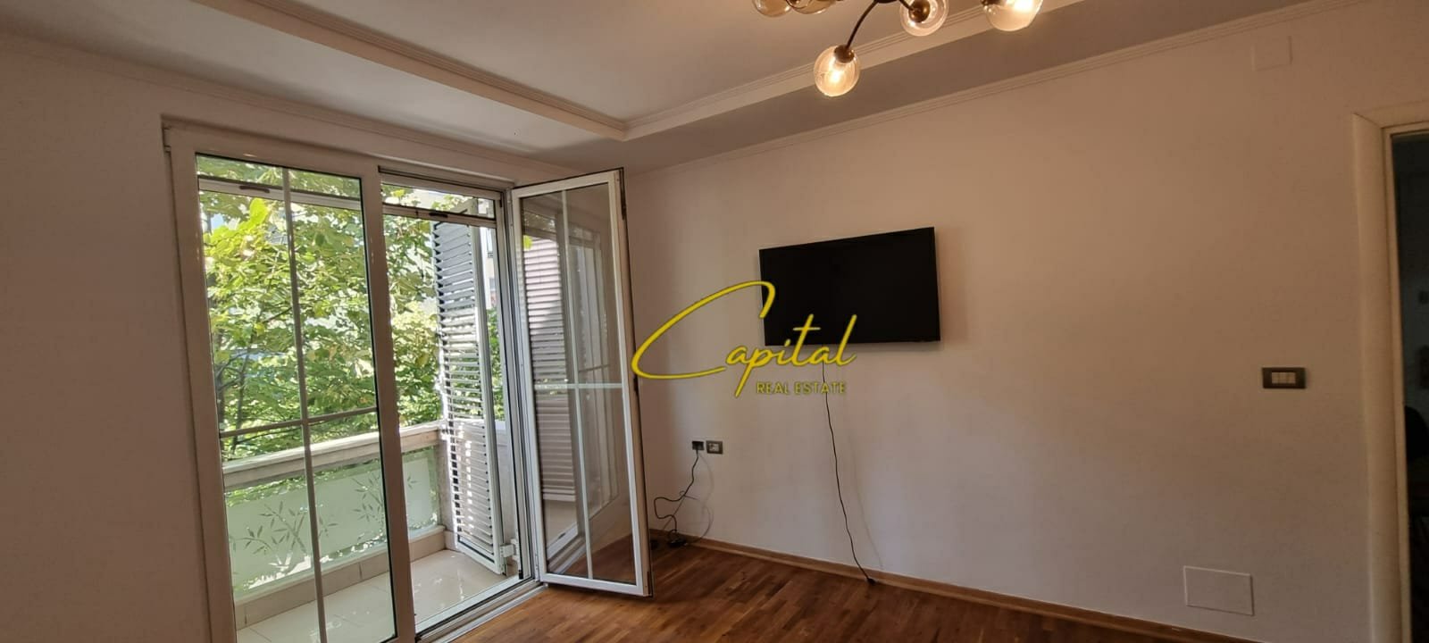 APARTAMENT ME QIRA 2+1 SHESHI WILLSON 900 EURO