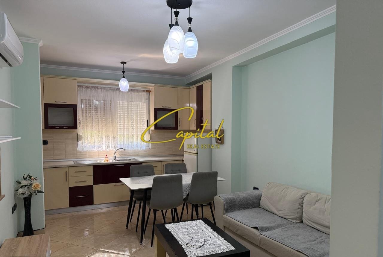 APARTAMENT ME QIRA 2+1 MATERNITETI I RI 55.000 LEKE