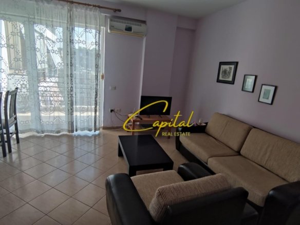 APARTAMENT ME QIRA 1+1 ALI DEMI 40.000 LEKE