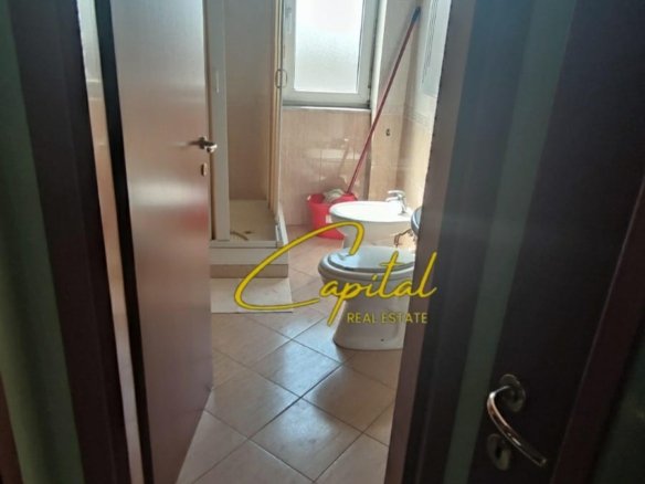 APARTAMENT ME QIRA 1+1 ALI DEMI 40.000 LEKE