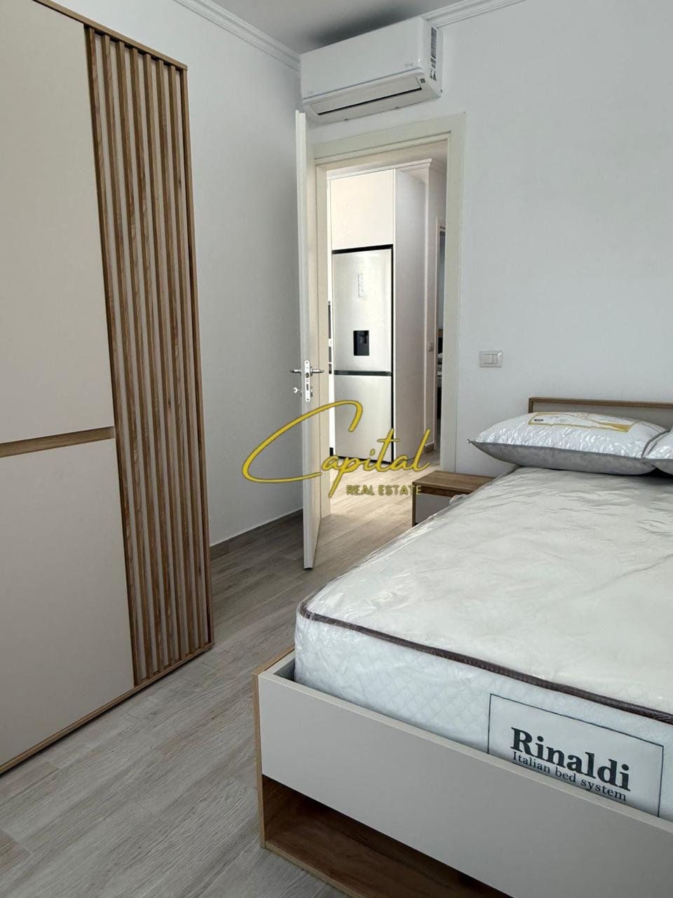 APARTAMENT ME QIRA 1+1 ISH STACIONI TRENIT 70.000 LEKE