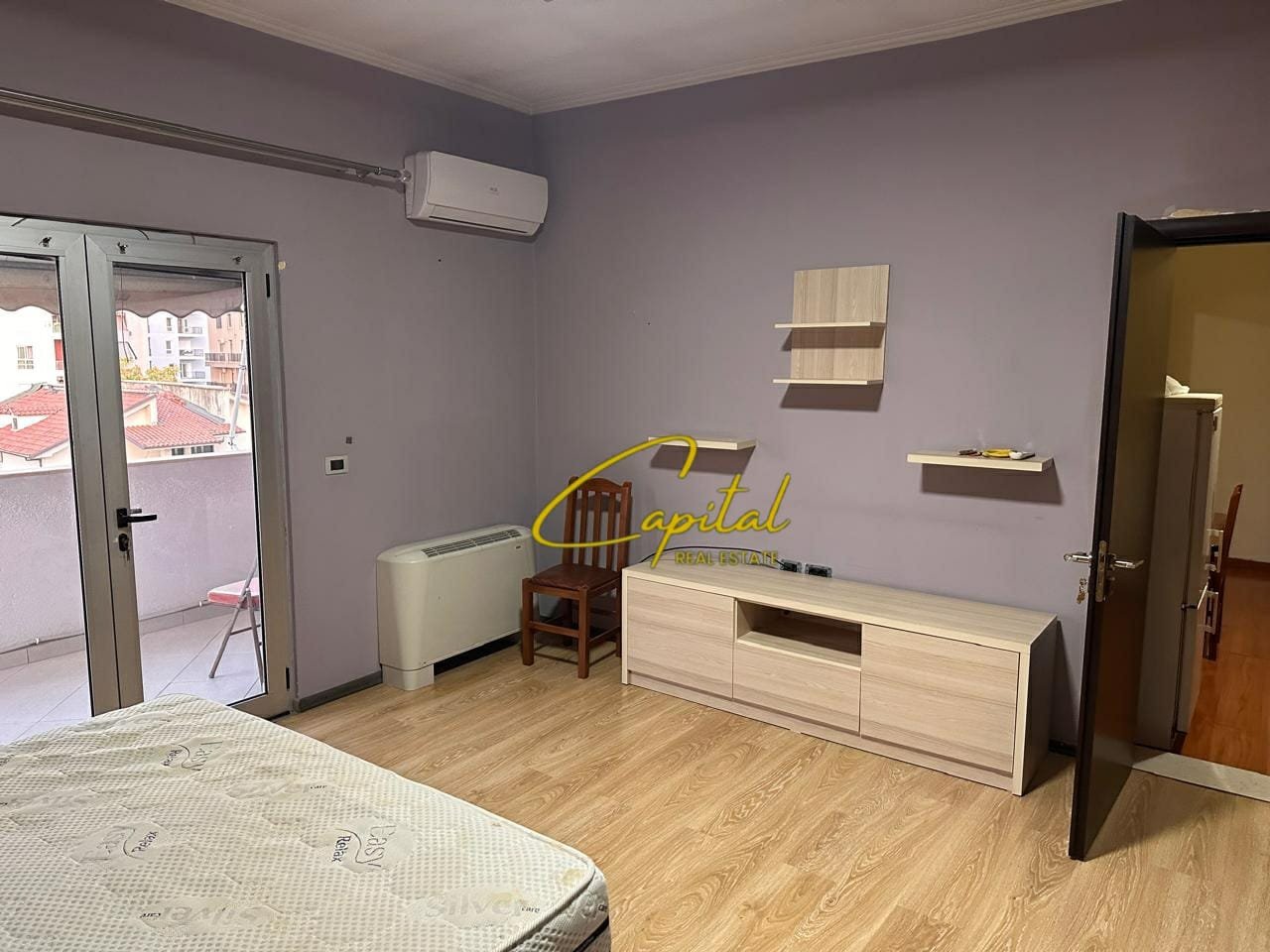 APARTAMENT ME QIRA 2+1 FAKULTETI I MJEKESISE 50.000 LEKE