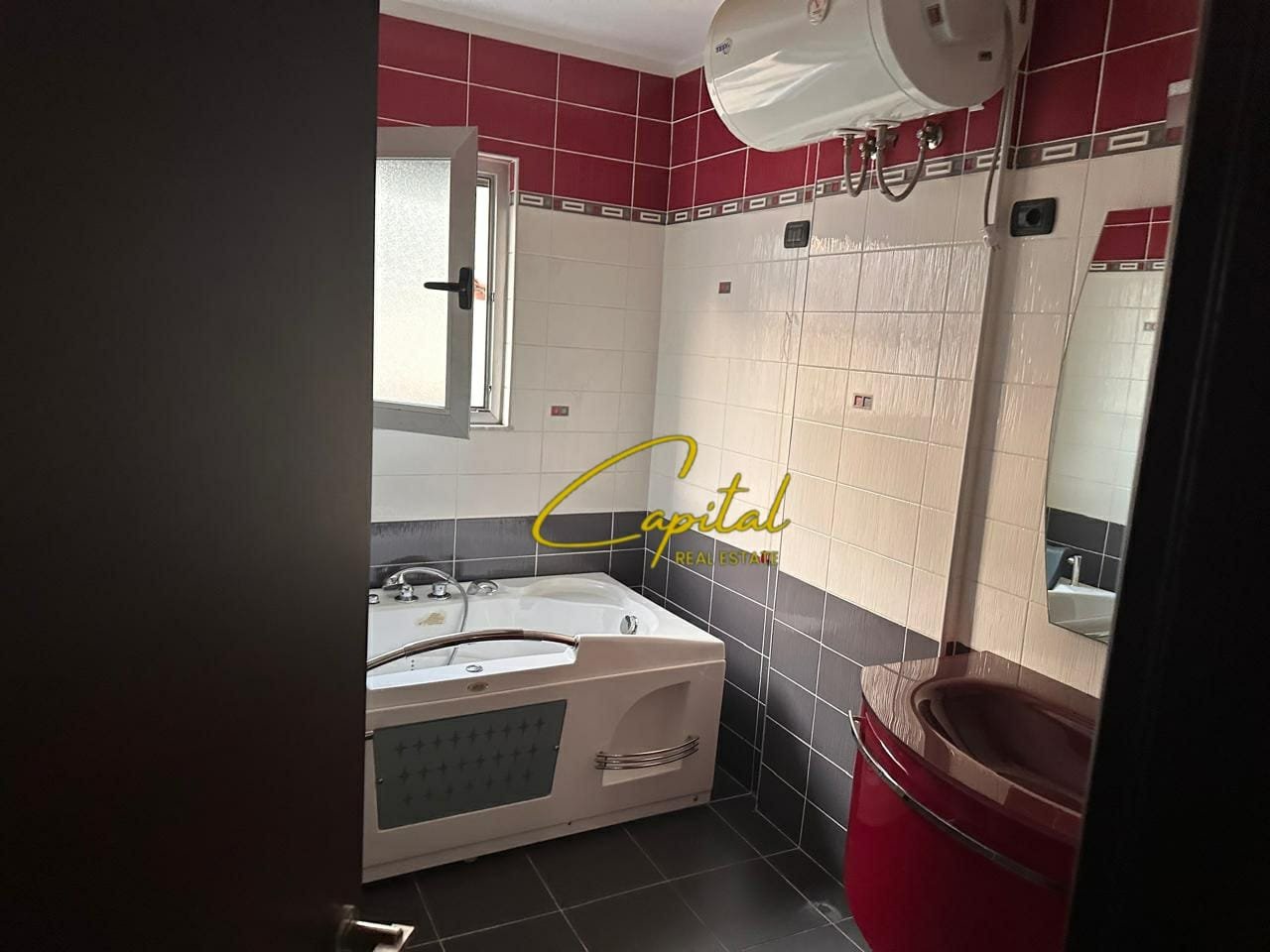 APARTAMENT ME QIRA 2+1 FAKULTETI I MJEKESISE 50.000 LEKE