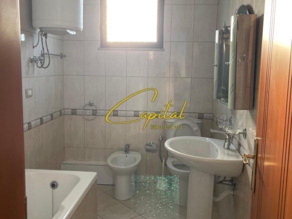 APARTAMENT ME QIRA 2+1 SELITE E VOGEL 45.000 LEKE