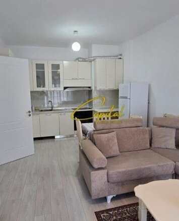 APARTAMENT ME QIRA 3+1 KINOSTUDIO 65.000 LEKE