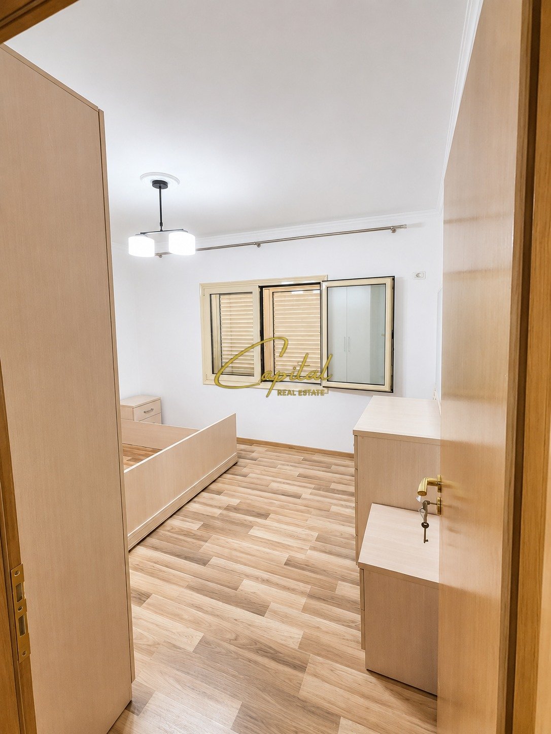 APARTAMENT ME QIRA 1+1 RRUGA E ELBASANIT 70.000 LEKE