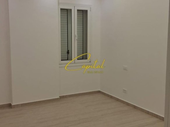 ZYRE ME QIRA 100 M2 LIQENI ARTIFICIAL 150.000 LEKE