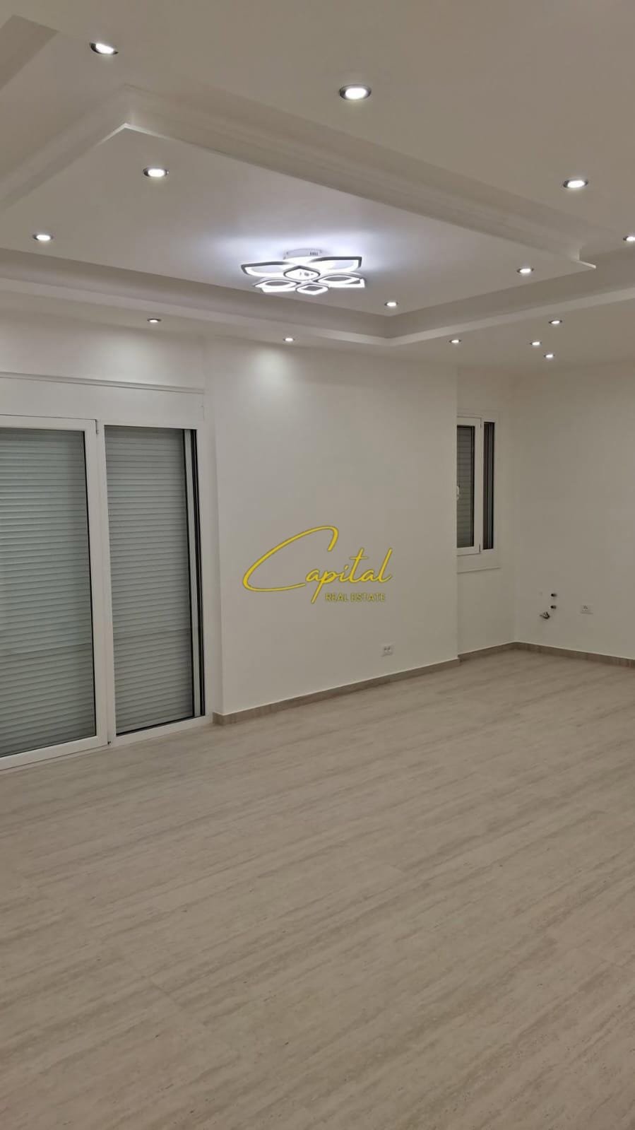 ZYRE ME QIRA 100 M2 LIQENI ARTIFICIAL 150.000 LEKE