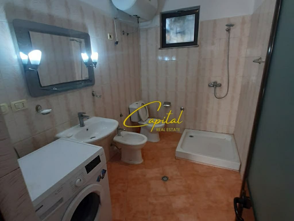 APARTAMENT ME QIRA 1+1 5 MAJI 40.000 LEKE