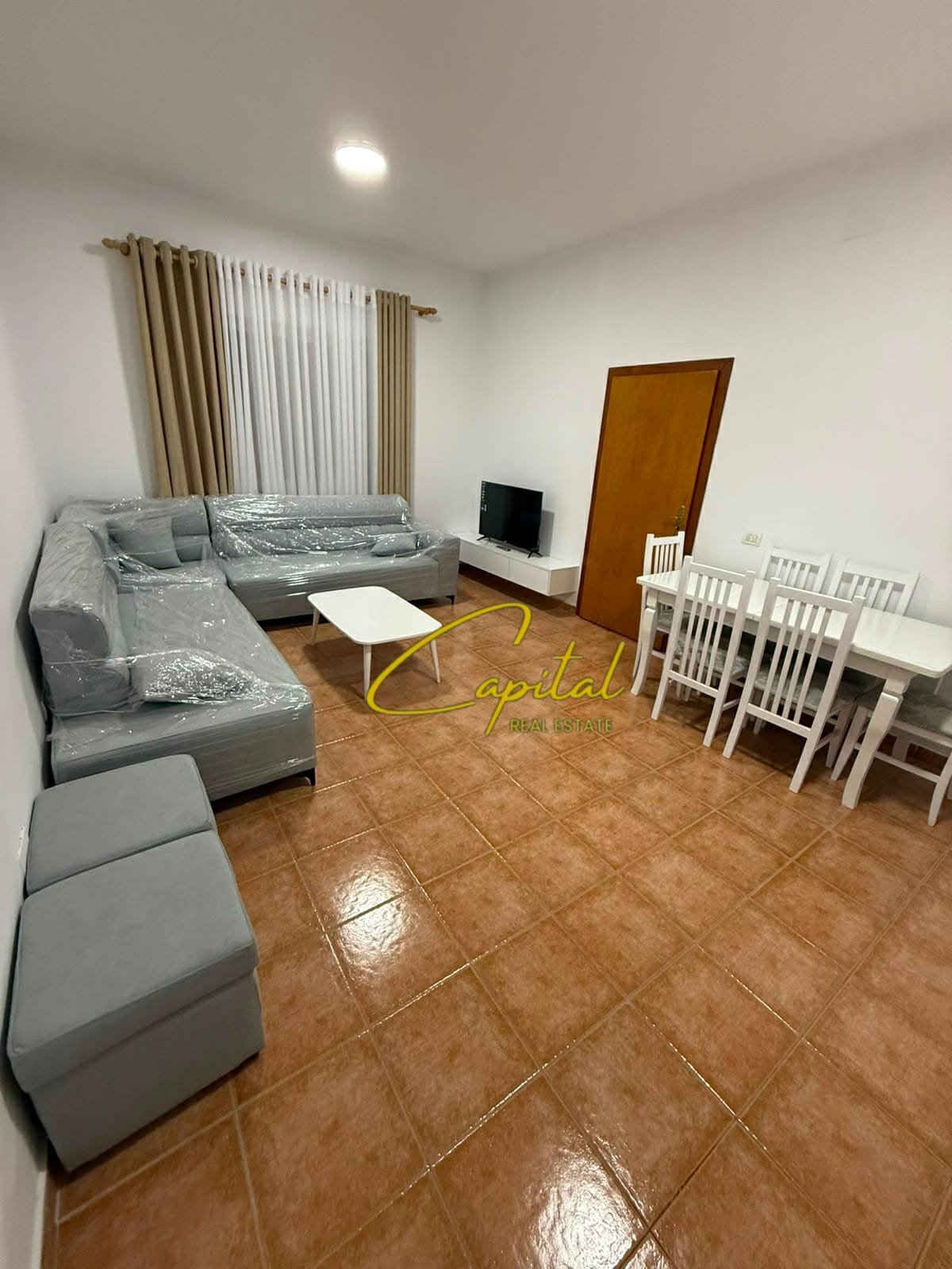 APARTAMENT ME QIRA 1+1 5 MAJI 50.000 LEKE