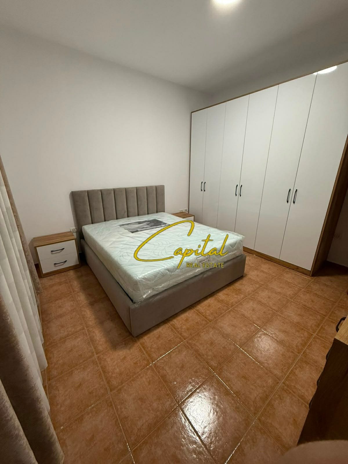 APARTAMENT ME QIRA 1+1 5 MAJI 50.000 LEKE