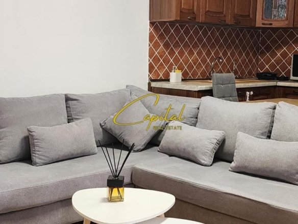 APARTAMENT ME QIRA 2+1 21 DHJETORI 75.000 LEKE