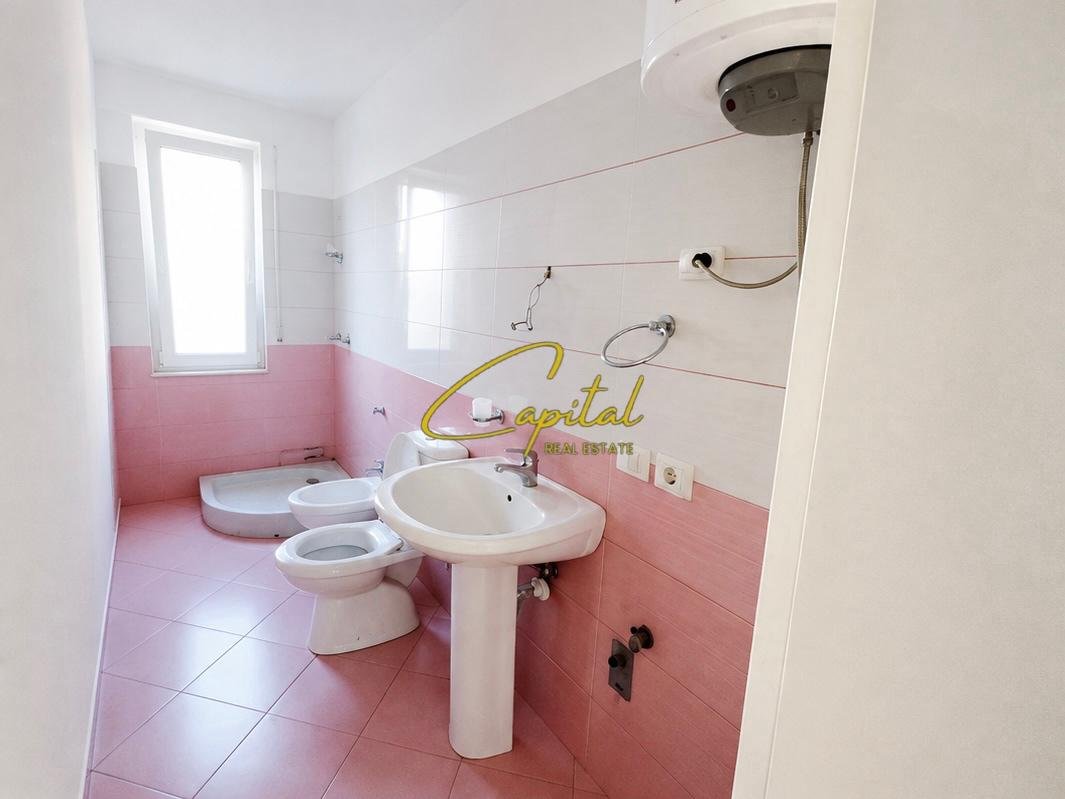 APARTAMENT ME QIRA 2+1+2 FRESKU 40.000 LEKE