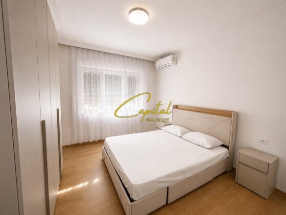 APARTAMENT ME QIRA 2+1+2 QENDER 1000 EURO