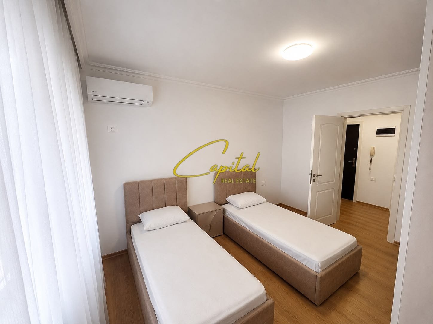 APARTAMENT ME QIRA 2+1+2 QENDER 1000 EURO