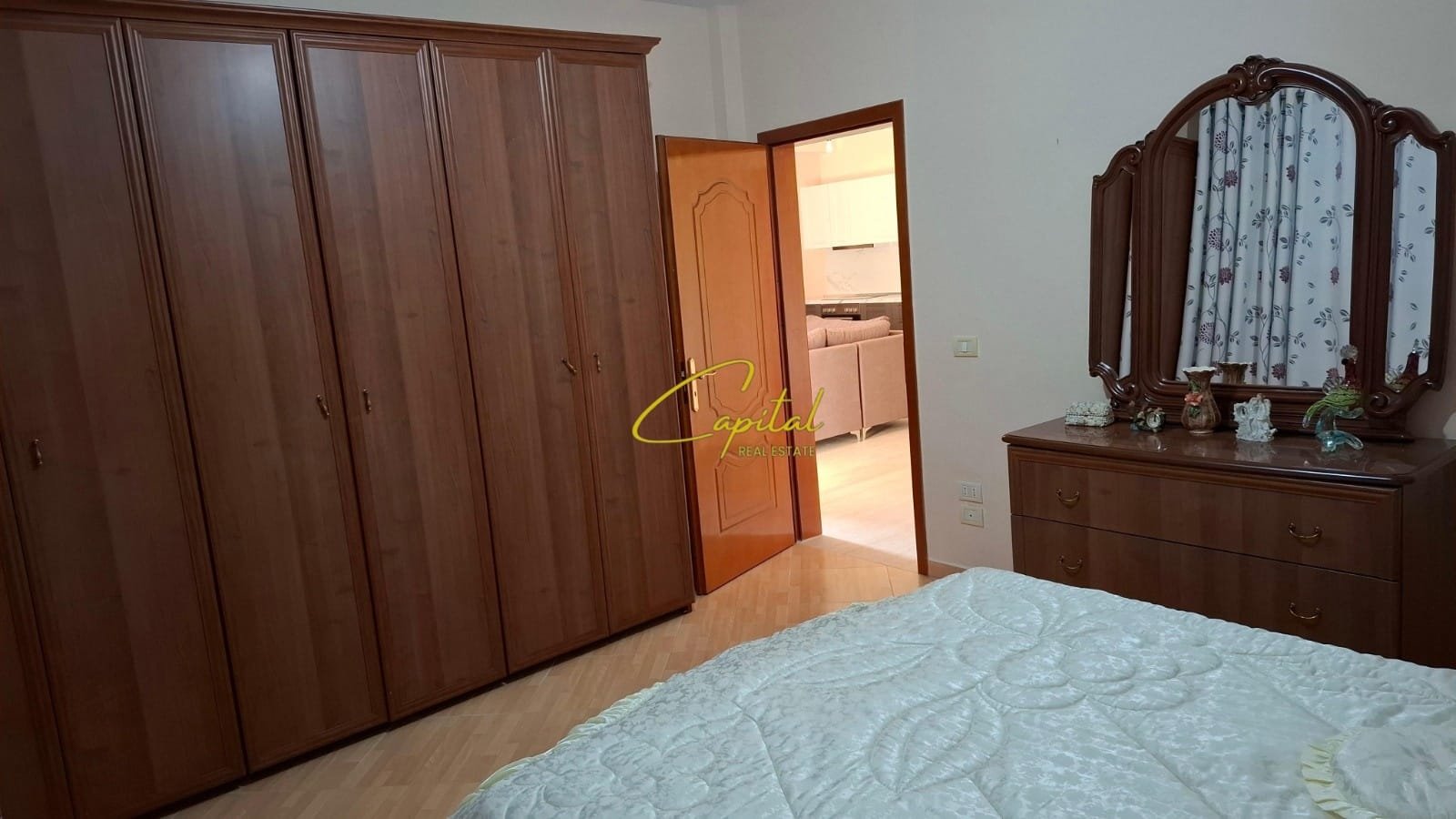 APARTAMENT ME QIRA 2+1 LAPRAKE 60.000 LEKE