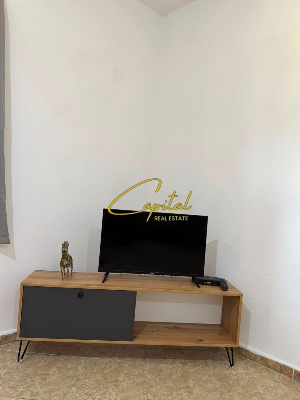 APARTAMENT ME QIRA 1+1 MATERNITETI I RI 40.000 LEKE