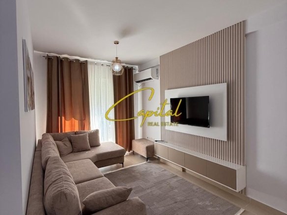 APARTAMENT ME QIRA 2+1 ALI DEMI 75.000 LEKE