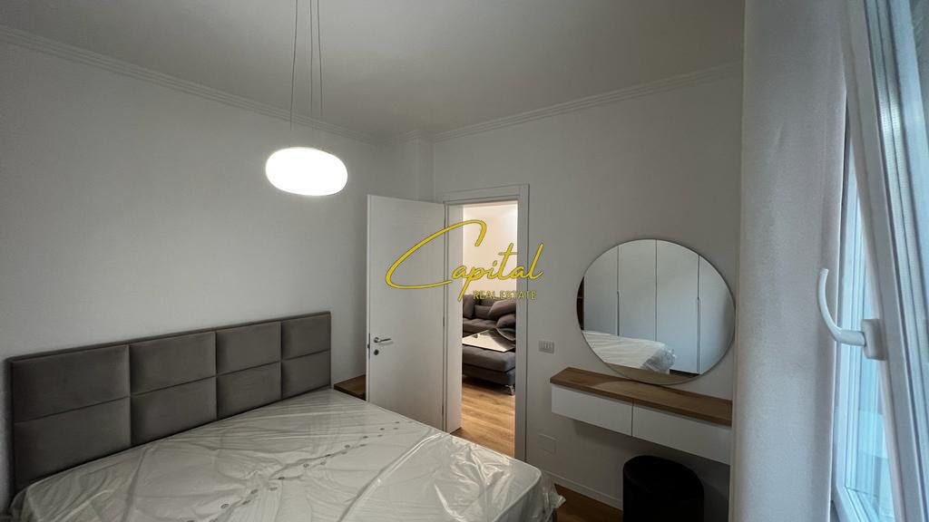 APARTAMENT ME QIRA 1+1 SHKOLLA E BALETIT 65.000 LEKE