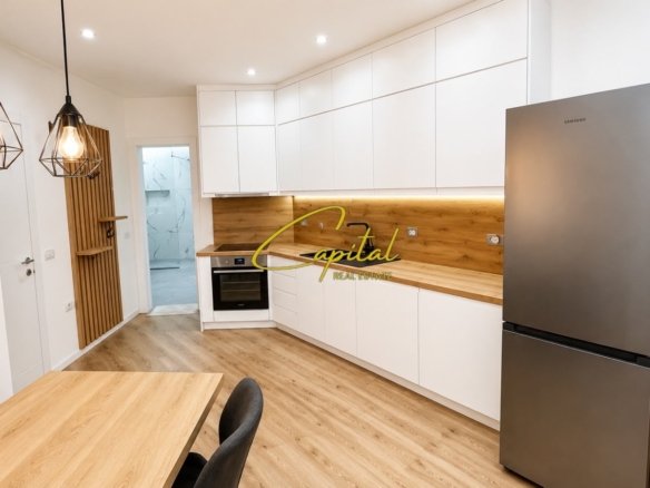 APARTAMENT ME QIRA 1+1 SHKOLLA E BALETIT 65.000 LEKE