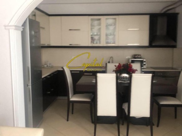 APARTAMENT ME QIRA 2+1 ISH PARKU 50.000 LEKE