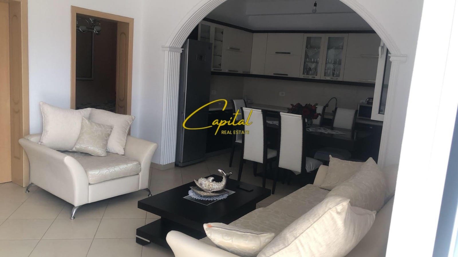 APARTAMENT ME QIRA 2+1 ISH PARKU 50.000 LEKE
