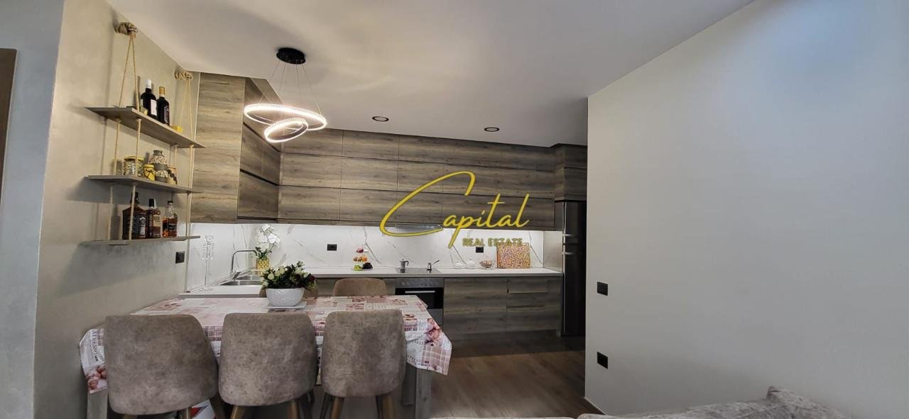 APARTAMENT ME QIRA 2+1 KOMUNA E PARISIT 90.000 LEKE