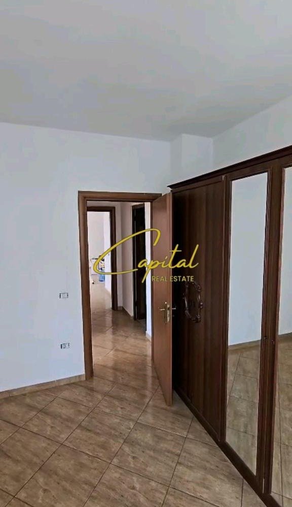 APARTAMENT ME QIRA 2+1+2 VILAT GJERMANE 45.000 LEKE