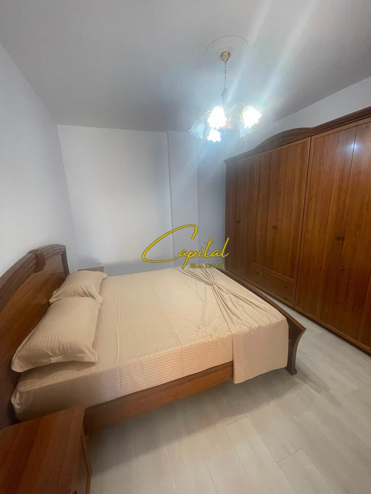 APARTAMENT ME QIRA 2+1 ISH PARKU 65.000 LEKE