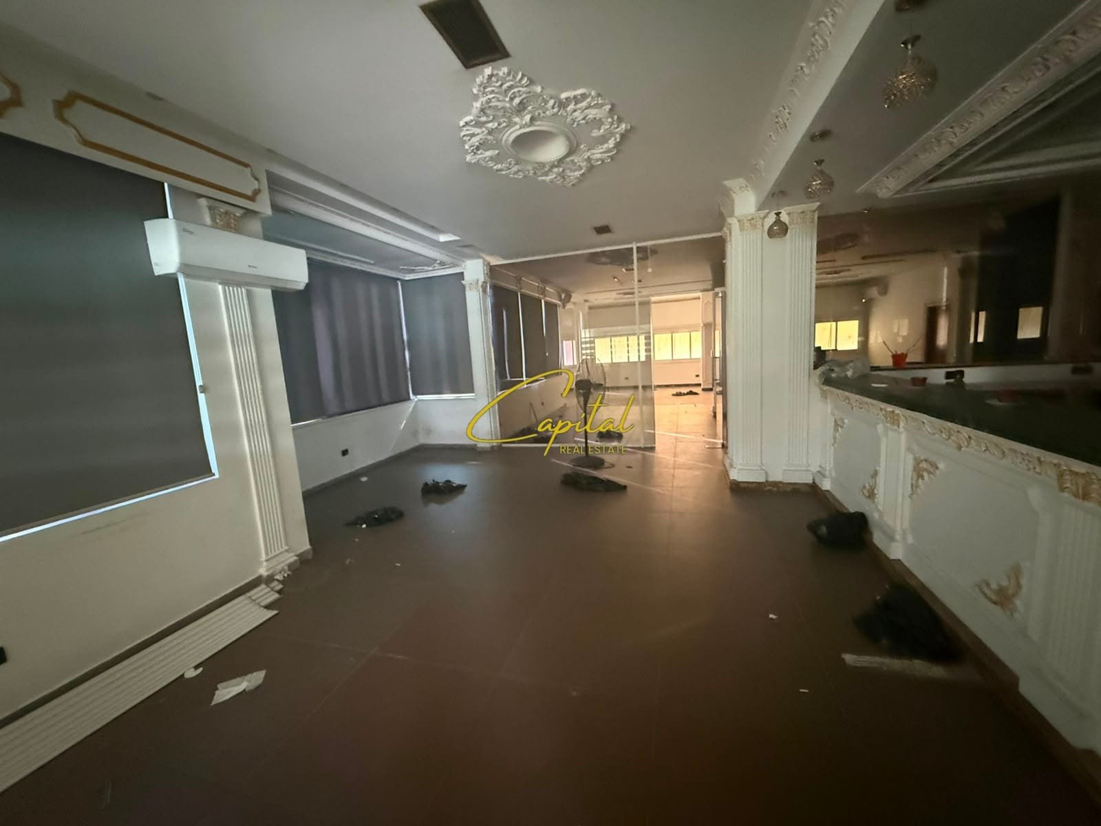 AMBIENT BIZNESI ME QIRA 240 M2 RRUGA FERIT XHAJKO 2.300 EURO
