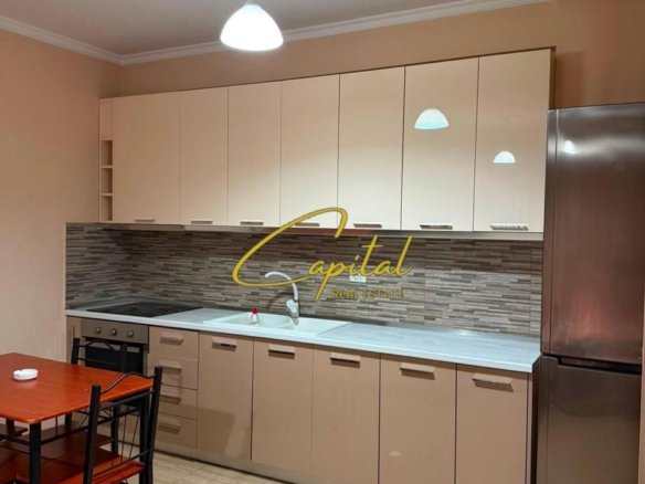APARTAMENT ME QIRA 1+1 REZIDENCA CONDOR CENTER 50.000 LEKE
